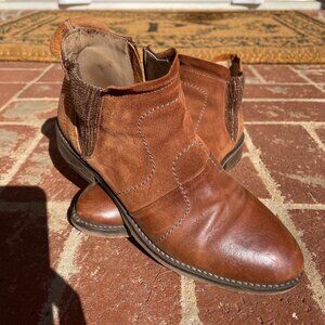 Sundance Leather/Suede boots-Size 6